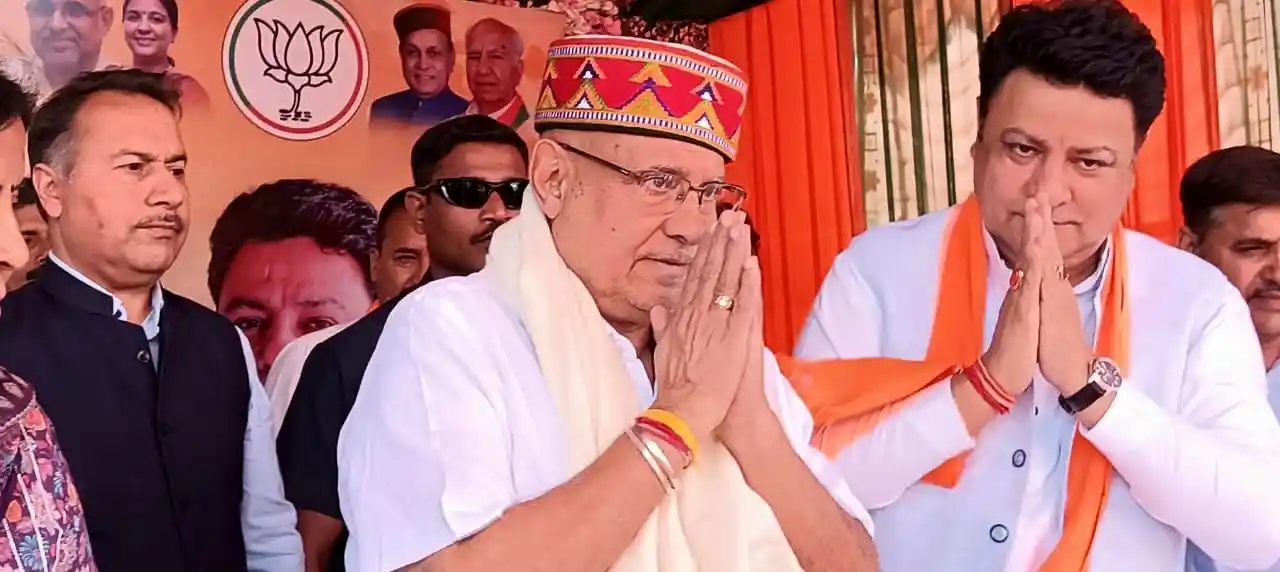 The state BJP incharge Avinash Rai Khanna in a local function in Dadi Maidan. 